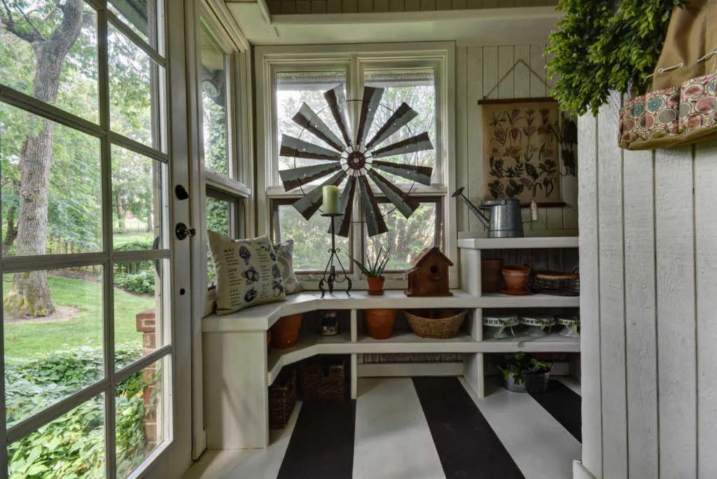 35_Sunroom.bw