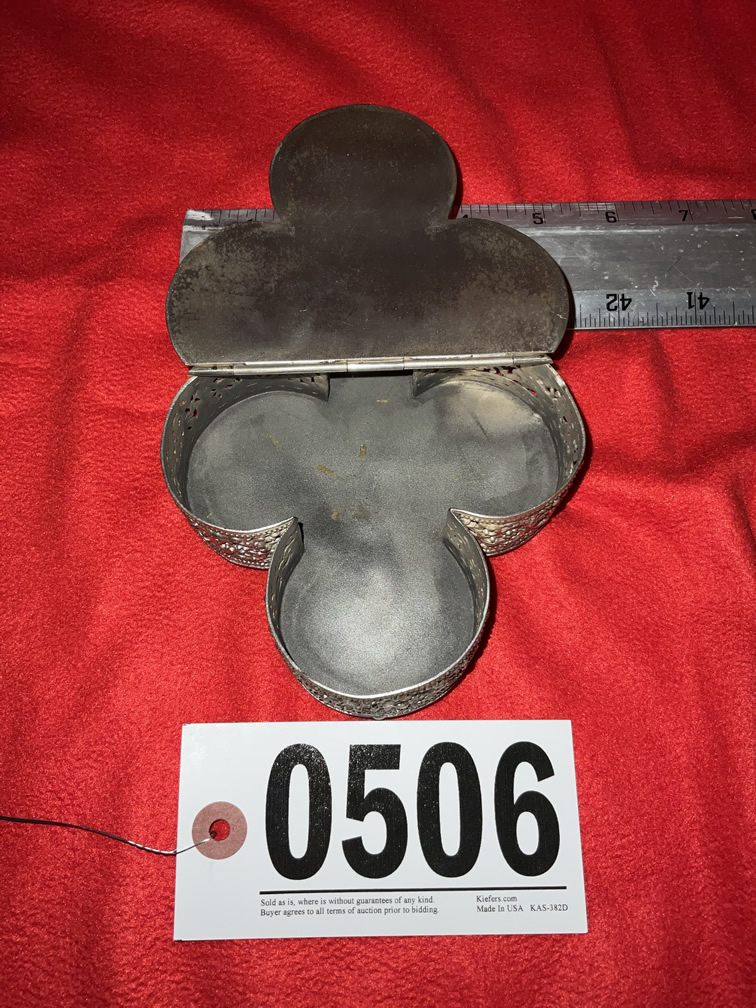 Silver Clover Purse
