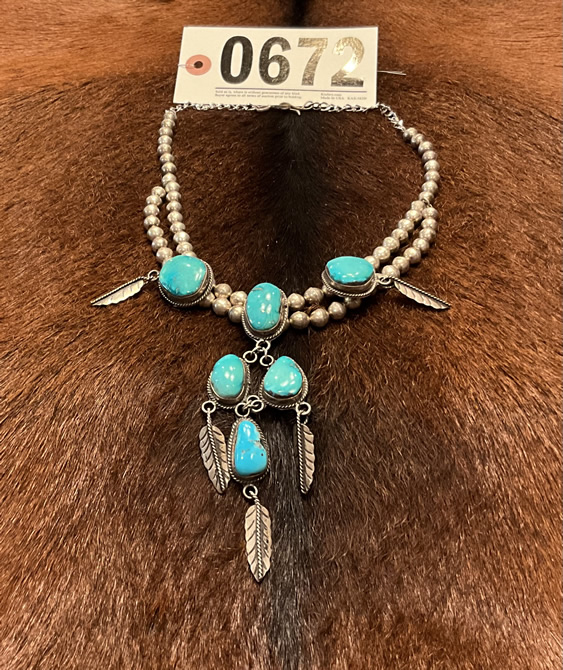 Western Turquoise Beaded Necklace
