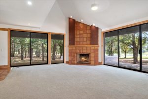 Living Area of The Retreat at Rock Creek ranch for sale at auction near Norman Oklahoma