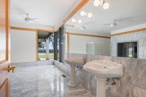 Bathroom of The Retreat at Rock Creek ranch for sale at auction near Norman Oklahoma